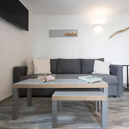 White W3 New In נאוסה